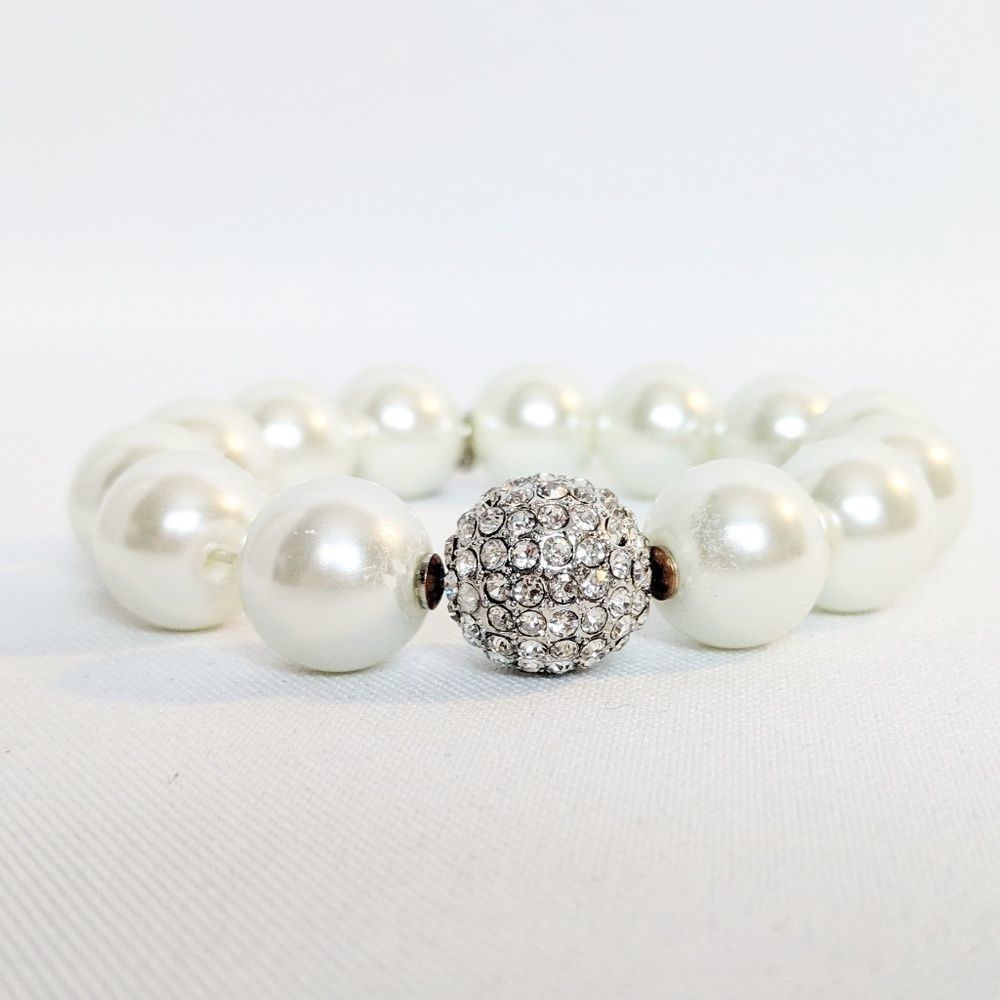 Chico's Pearl & Rhinestone Bracelet Excellent Cond